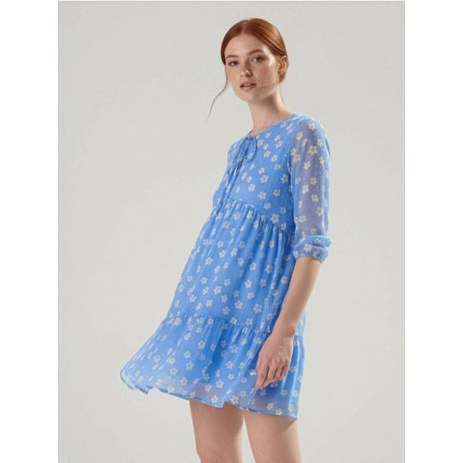 Sinsay - Sukienka mini w kwiaty - błękitny ze sklepu Sinsay w kategorii Sukienki - zdjęcie 187500475