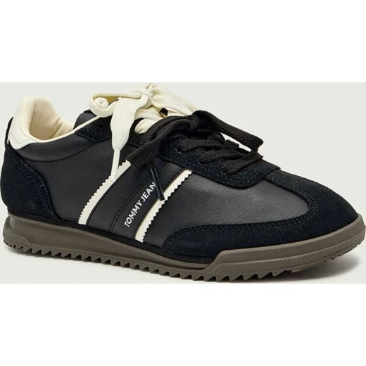Tommy Jeans Sneakersy | zamsz ze sklepu Gomez Fashion Store w kategorii Buty sportowe damskie - zdjęcie 187505708