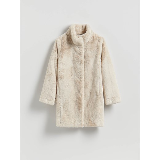 Reserved - Płaszcz z imitacji futra - złamana biel ze sklepu Reserved w kategorii Futra damskie - zdjęcie 187507465