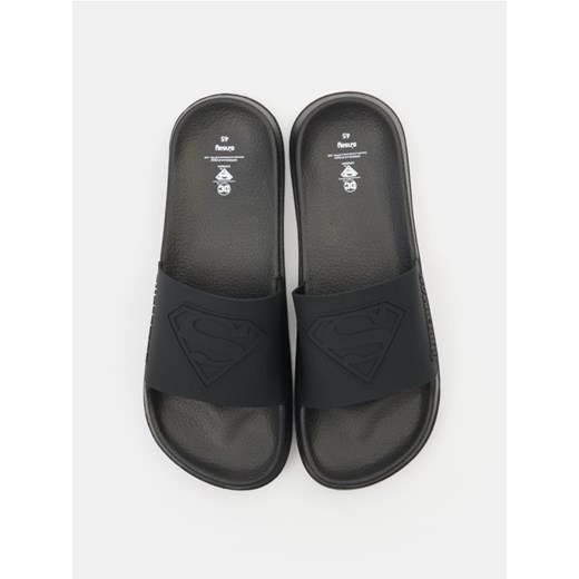 Sinsay - Klapki Superman - czarny Sinsay 40 Sinsay