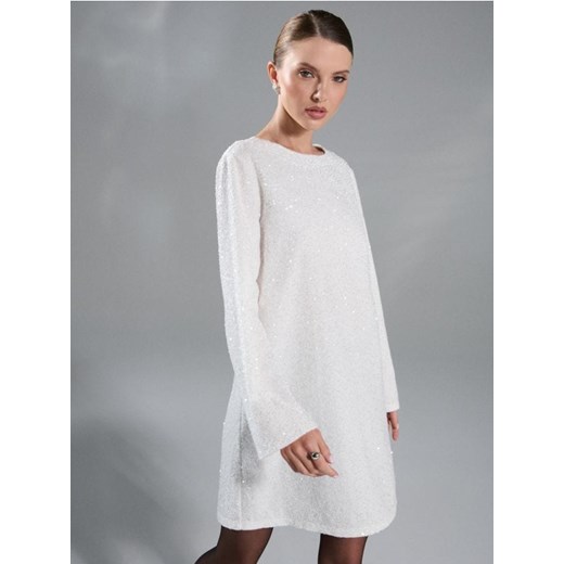 Sinsay - Sukienka bombka z ozdobnymi cekinami - kremowy ze sklepu Sinsay w kategorii Sukienki - zdjęcie 187508247