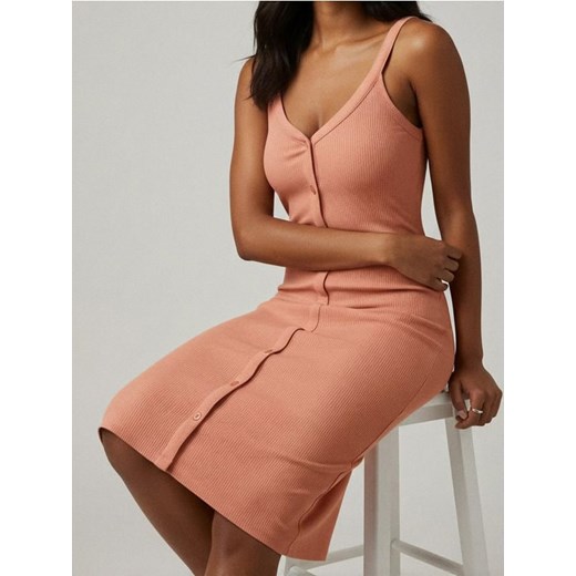 Sinsay - Prążkowana sukienka midi na ramiączkach z guzikami - pomarańczowy ze sklepu Sinsay w kategorii Sukienki - zdjęcie 187515198