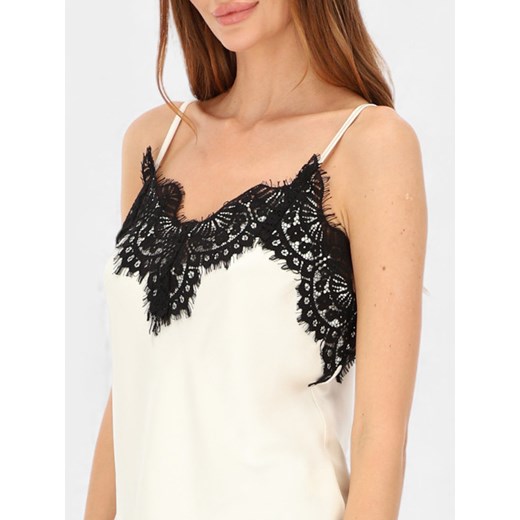 Biały satynowy top zdobiony koronką L'AF Lavinia ze sklepu Eye For Fashion w kategorii Bluzki damskie - zdjęcie 187521546