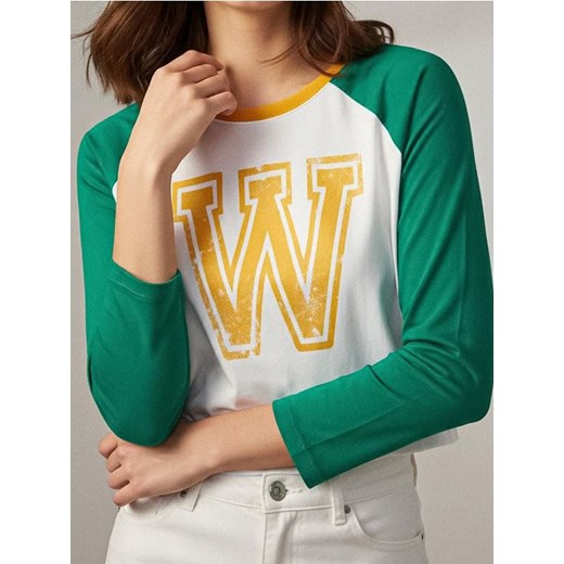 Sinsay - Crop top z długim rękawem raglanowym i nadrukiem - zielony ze sklepu Sinsay w kategorii Bluzki damskie - zdjęcie 187528459