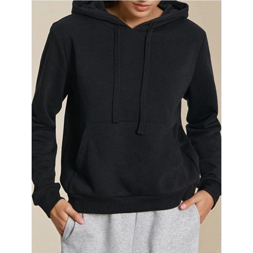 Sinsay - Dresowa bluza hoodie z kieszenią - czarny ze sklepu Sinsay w kategorii Bluzy damskie - zdjęcie 187528489
