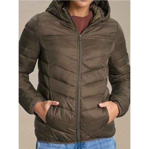 Sinsay - Pikowana kurtka z kapturem - zielony ze sklepu Sinsay w kategorii Kurtki damskie - zdjęcie 187528506