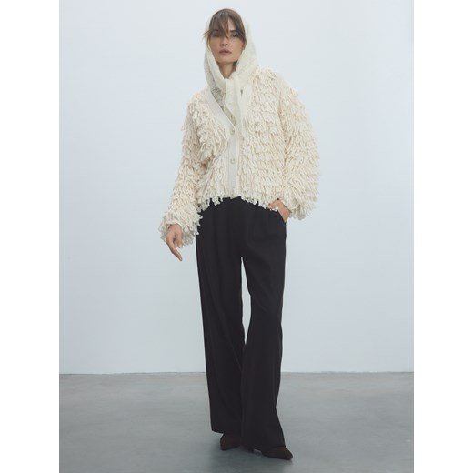 Reserved - Kardigan ze strukturalnym splotem - złamana biel ze sklepu Reserved w kategorii Swetry damskie - zdjęcie 187529518