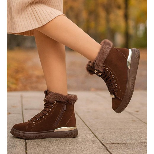 Czekoladowe zimowe trampki z kożuszkiem  /G11-3 18496 T7/ ze sklepu Pantofelek24.pl w kategorii Trampki damskie - zdjęcie 187537716