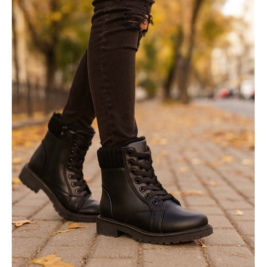 Zimowe czarne botki trapery futerko Czarne /D2-2 18518 T319/ ze sklepu Pantofelek24.pl w kategorii Workery damskie - zdjęcie 187539078