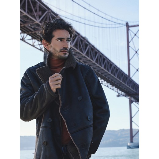 Reserved - Kurtka sherpa z kołnierzem - ciemnobrązowy ze sklepu Reserved w kategorii Kurtki męskie - zdjęcie 187541217