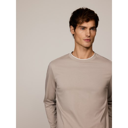 Reserved - Longsleeve regular z przeszyciami - brązowy ze sklepu Reserved w kategorii T-shirty męskie - zdjęcie 187557778