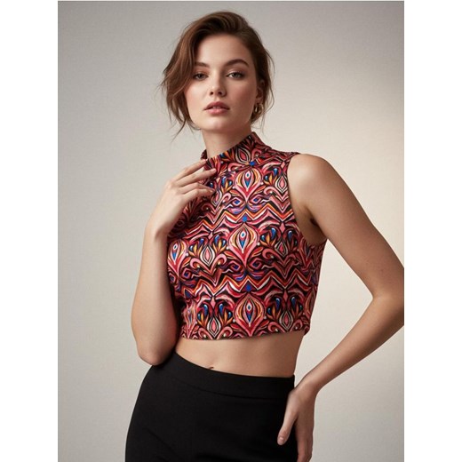 Sinsay - Bluzka typu crop z golfem i abstrakcyjnym wzorem - wielobarwny ze sklepu Sinsay w kategorii Bluzki damskie - zdjęcie 187559497