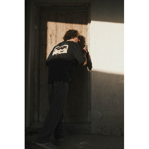 Lost In The Box Tee - Acid Black ze sklepu Surf Inc w kategorii T-shirty męskie - zdjęcie 187566325