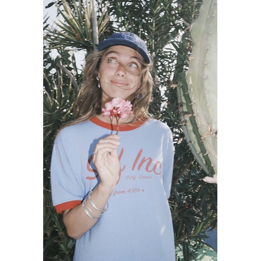 Retro Tee - Denim Blue ze sklepu Surf Inc w kategorii Bluzki damskie - zdjęcie 187566468