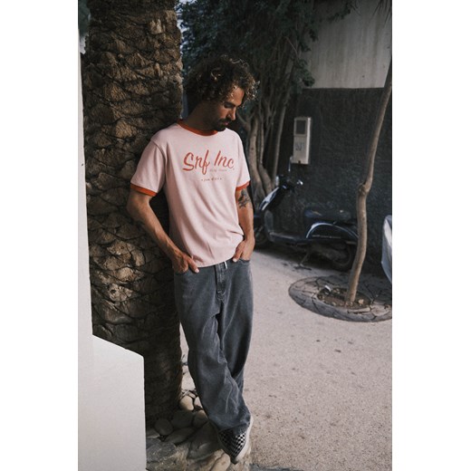 Retro Tee - Pink Kush ze sklepu Surf Inc w kategorii T-shirty męskie - zdjęcie 187566479