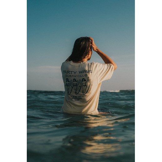 Party Wave Club Tee - Super Natural ze sklepu Surf Inc w kategorii Bluzki damskie - zdjęcie 187567295