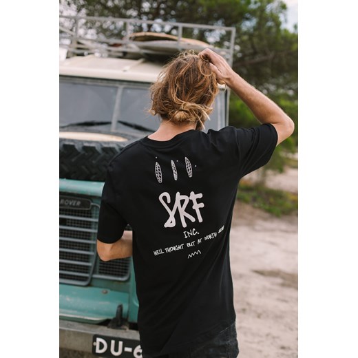 North Seas Tee - Space Black ze sklepu Surf Inc w kategorii T-shirty męskie - zdjęcie 187568998