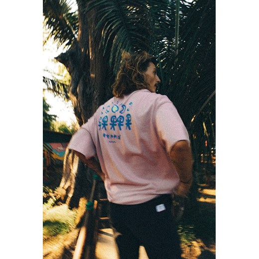 Trippin' Tee - Pink Kush ze sklepu Surf Inc w kategorii T-shirty męskie - zdjęcie 187569108