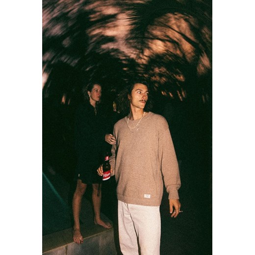 Beach Bum Sweater - Cookie ze sklepu Surf Inc w kategorii Swetry męskie - zdjęcie 187569258