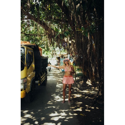 Frotte Shorts - Flamingo Pink ze sklepu Surf Inc w kategorii Szorty - zdjęcie 187570868