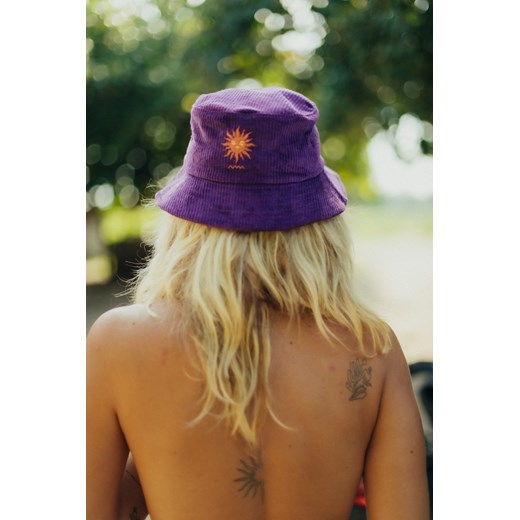 Soul Bucket - Deep Purple ze sklepu Surf Inc w kategorii Kapelusze damskie - zdjęcie 187571097