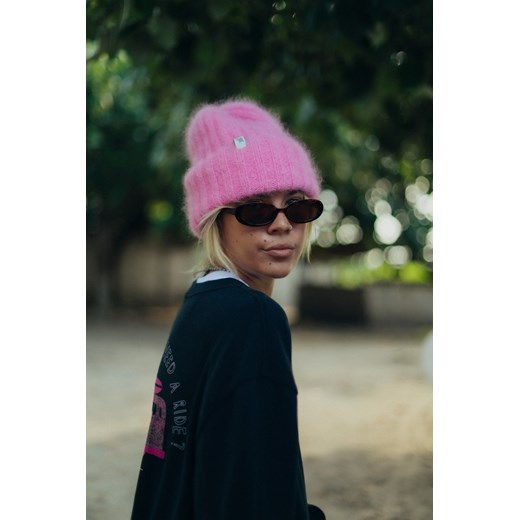 Olivia Little Tiger Beanie - Flamingo ze sklepu Surf Inc w kategorii Czapki zimowe damskie - zdjęcie 187571379