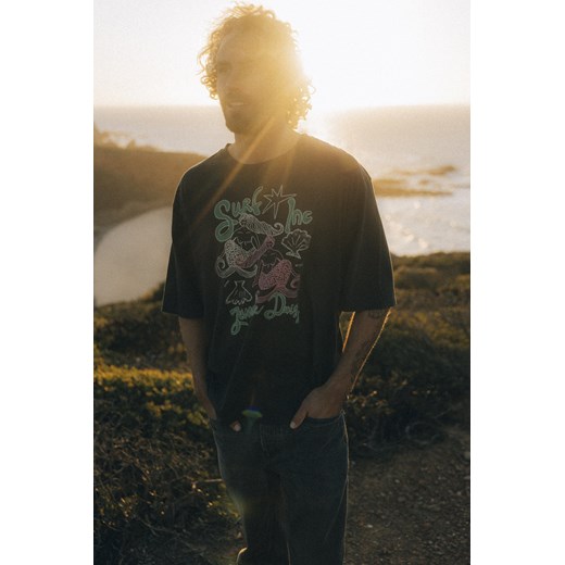 Mermaid Twins Tee - Acid Black ze sklepu Surf Inc w kategorii T-shirty męskie - zdjęcie 187572077