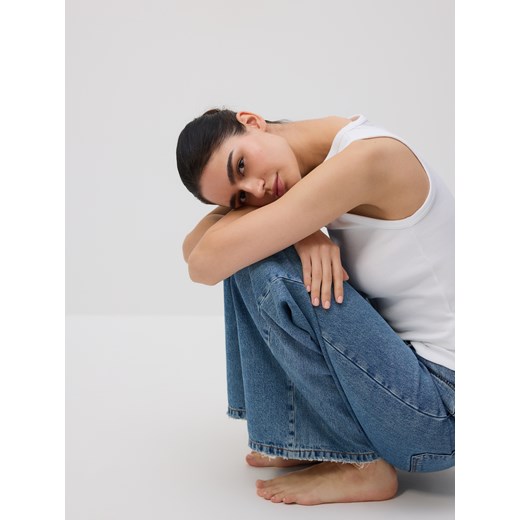 Reserved - Bawełniany top - biały ze sklepu Reserved w kategorii Bluzki damskie - zdjęcie 187574886