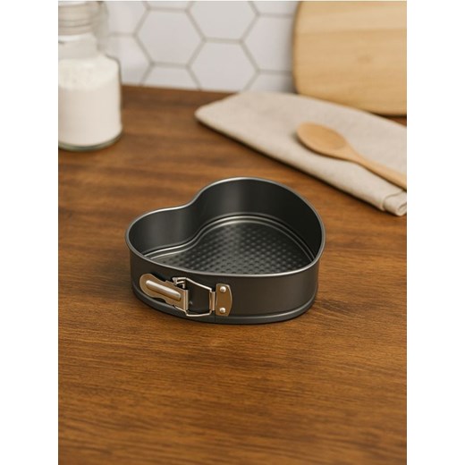 Sinsay - Forma do pieczenia w kształcie serca - szary ze sklepu Sinsay w kategorii Akcesoria do pieczenia - zdjęcie 187581128