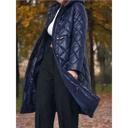 Sinsay - Pikowana kurtka puffer z kapturem - granatowy ze sklepu Sinsay w kategorii Kurtki damskie - zdjęcie 187582959