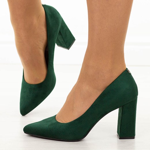 Zielone zamszowe czółenka damskie na słupku Sergio Leone Pb216 ze sklepu suzana.pl w kategorii Czółenka - zdjęcie 187589028