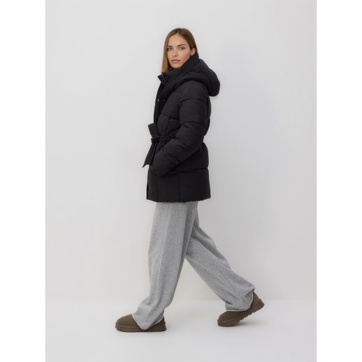 Reserved - Pikowana kurtka z wiązaniem - czarny ze sklepu Reserved w kategorii Kurtki damskie - zdjęcie 187590107