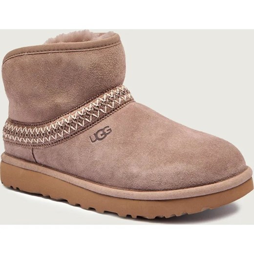 UGG Śniegowce CLASSIC MINI CRESCENT | zamsz ze sklepu Gomez Fashion Store w kategorii Śniegowce damskie - zdjęcie 187592627