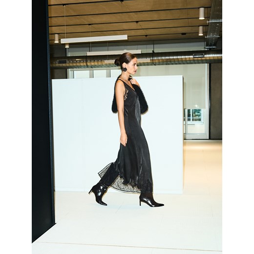 Reserved - Kozaki na obcasie - ciemnofioletowy ze sklepu Reserved w kategorii Kozaki damskie - zdjęcie 187595625