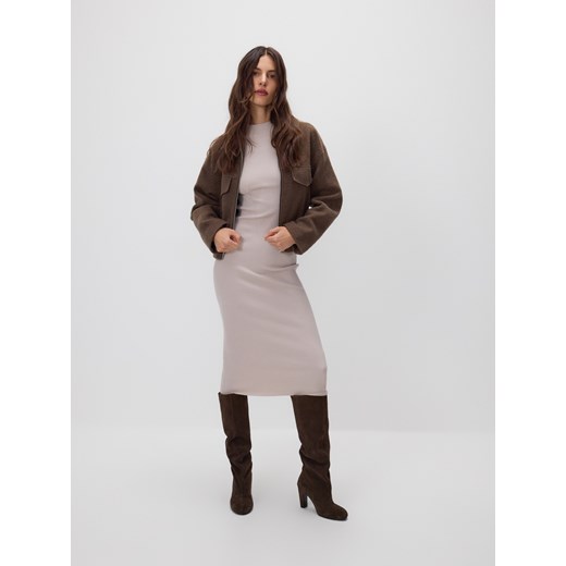 Reserved - Prążkowana sukienka z wiskozą - beżowy ze sklepu Reserved w kategorii Sukienki - zdjęcie 187599635
