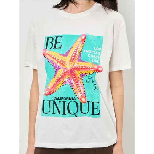 Sinsay - Bawełniana koszulka z nadrukiem - kremowy ze sklepu Sinsay w kategorii Bluzki damskie - zdjęcie 187600856