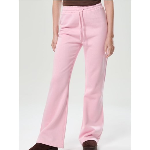 Sinsay - Spodnie flare - różowy ze sklepu Sinsay w kategorii Spodnie damskie - zdjęcie 187600886