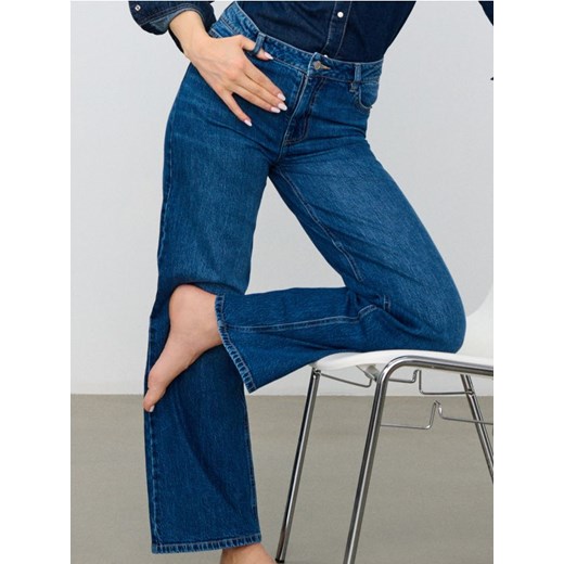 Sinsay - Jeansy wide leg - granatowy ze sklepu Sinsay w kategorii Jeansy damskie - zdjęcie 187600959