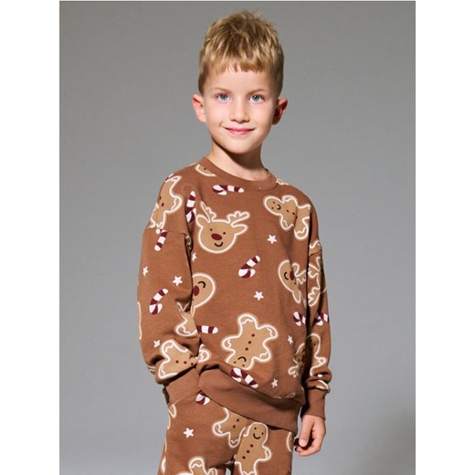 Sinsay - Bluza crewneck z motywem świątecznym - brązowy ze sklepu Sinsay w kategorii Bluzy chłopięce - zdjęcie 187600968