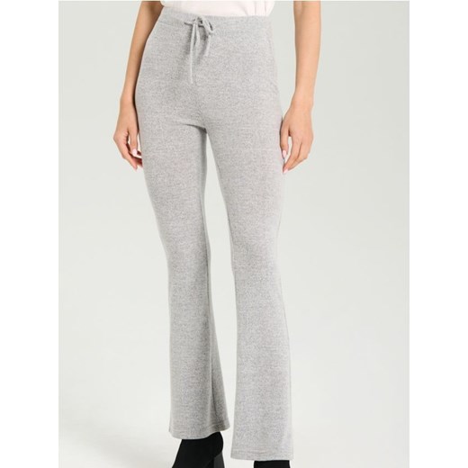 Sinsay - Spodnie flare z gumką w pasie - szary Sinsay XL Sinsay