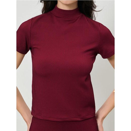 Sinsay - Prążkowana koszulka - bordowy ze sklepu Sinsay w kategorii Bluzki damskie - zdjęcie 187610085