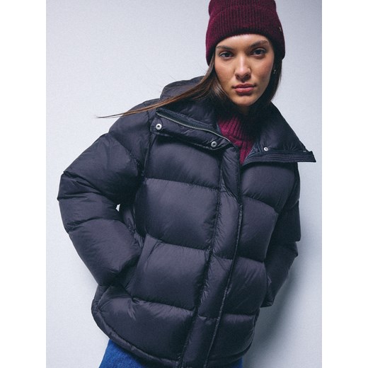 Mohito - Puchowa kurtka - czarny ze sklepu Mohito w kategorii Kurtki damskie - zdjęcie 187618806