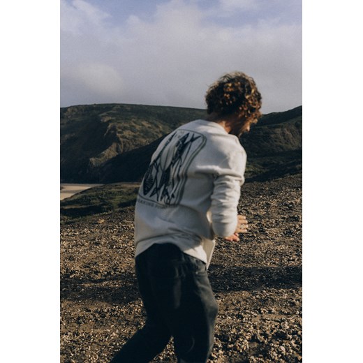 Making People Surf LS - Dirty White ze sklepu Surf Inc w kategorii T-shirty męskie - zdjęcie 187620558