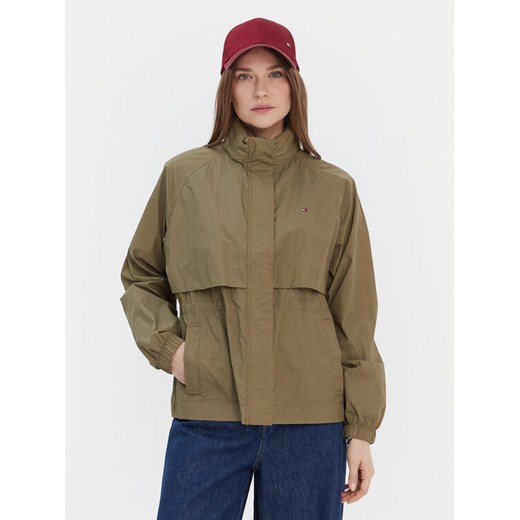 Tommy Hilfiger Wiatrówka WW0WW46444 Khaki Relaxed Fit ze sklepu MODIVO w kategorii Kurtki damskie - zdjęcie 187620589