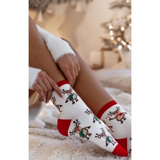 Skarpetki damskie świąteczne ecru Stojące Renifery 1283.002, Kolor ecru, Rozmiar 37-41, Milena ze sklepu Intymna w kategorii Skarpetki damskie - zdjęcie 187621567