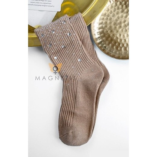 Bawełniane skarpety damskie brązowe QR-5018 Serduszka Dżety, Kolor beżowy, Rozmiar uniwersalny, Magnetis ze sklepu Intymna w kategorii Skarpetki damskie - zdjęcie 187626165