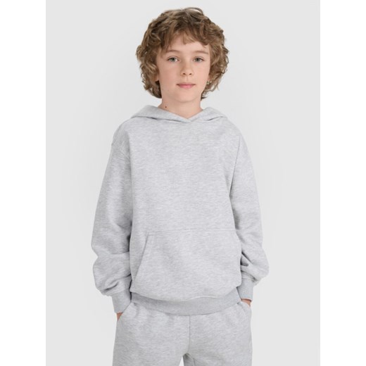 Chłopięca bluza dresowa nierozpinana z kapturem 4F 4FJRMM00TSWSM2482 - szara ze sklepu Sportstylestory.com w kategorii Bluzy chłopięce - zdjęcie 187632467