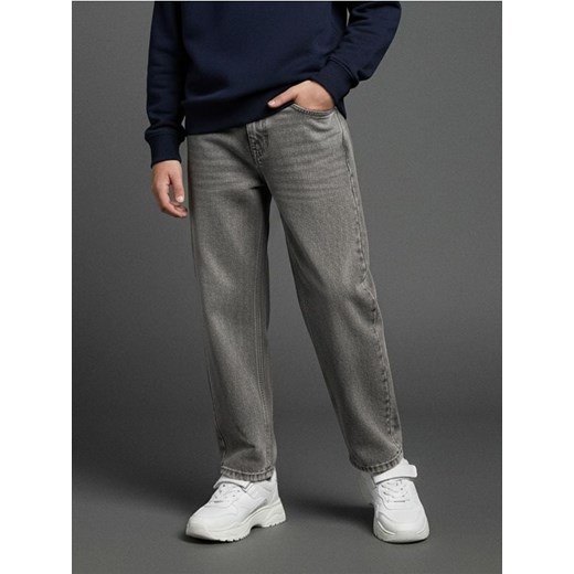 Sinsay - Jeansy baggy z efektem sprania - szary ze sklepu Sinsay w kategorii Spodnie dziewczęce - zdjęcie 187636818