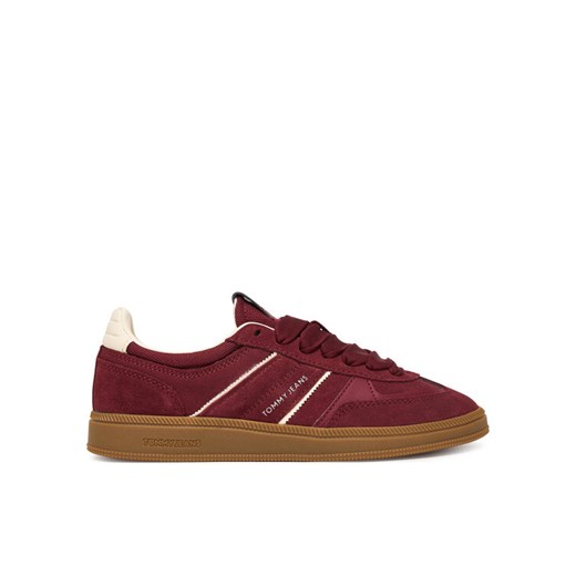 Tommy Jeans Sneakersy The Greenwich Edge Suede EN0EN02924 Bordowy ze sklepu MODIVO w kategorii Buty sportowe damskie - zdjęcie 187640397