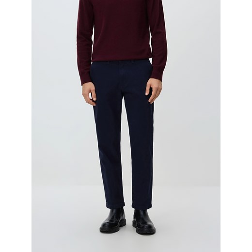 Reserved - Spodnie joggery - granatowy ze sklepu Reserved w kategorii Spodnie męskie - zdjęcie 187644999